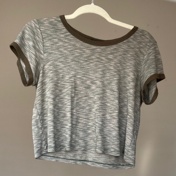 forest free crop top - Picture 1 of 3